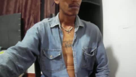 Snapshot of skinny_long_cock chatting on 22, 3, 2026 Albert online show from 22, 3, 2026