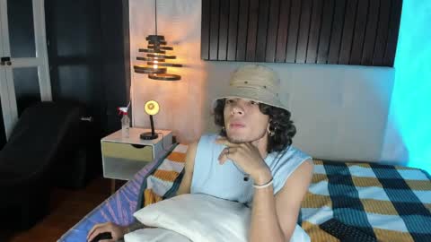 Snapshot of skinny_mac_ chatting on 9, 4, 2026 Mac online show from 9, 4, 2026