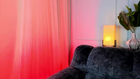 Snapshot of skinny_mac_ chatting on 19, 4, 2026 Mac online show from 19, 4, 2026