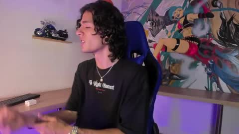 Snapshot of skinny_mac_ chatting on 21, 4, 2026 Mac online show from 21, 4, 2026