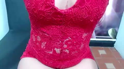  Kim skinny  online show from 6, 7, 2026