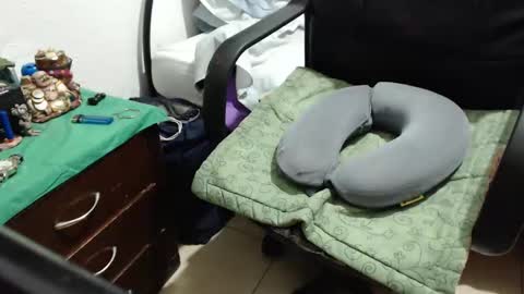 Snapshot of skinny_sexy666 chatting on 17, 2, 2026 skinny_sexy666 online show from 17, 2, 2026