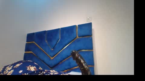 skinnyasssexyboobs online show from 12, 3, 2026