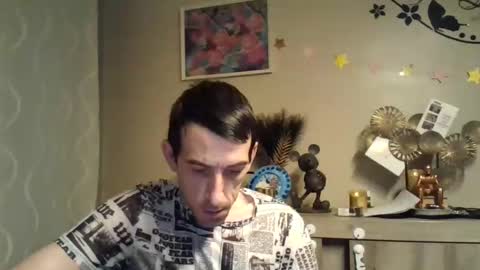 Snapshot of skinnybigcock2 chatting on 27, 1, 2025 SkinnyBigCock2 online show from 27, 1, 2025