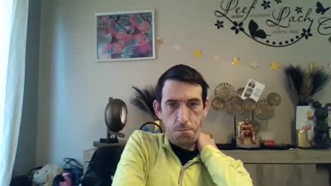 Snapshot of skinnybigcock2 chatting on 14, 2, 2025 SkinnyBigCock2 online show from 14, 2, 2025