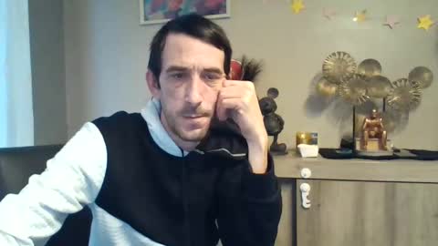 Snapshot of skinnybigcock2 chatting on 22, 2, 2025 SkinnyBigCock2 online show from 22, 2, 2025