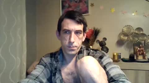 Snapshot of skinnybigcock2 chatting on 23, 2, 2025 SkinnyBigCock2 online show from 23, 2, 2025