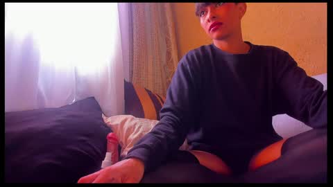 Snapshot of skinnybody_ chatting on 10, 4, 2026 skinnybody_ online show from 10, 4, 2026