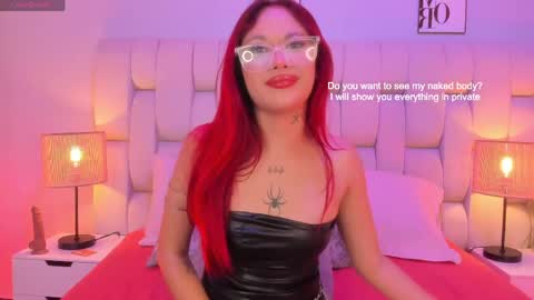 Foxy online show from 6, 5, 2026