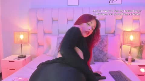 Foxy online show from 9, 6, 2026