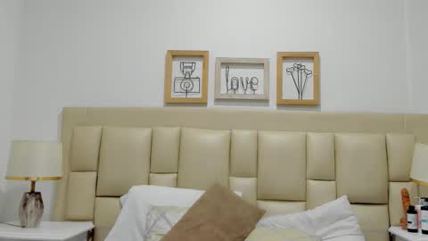 Snapshot of skinnygirl_28 chatting on 5, 1, 2026 SkinnyGirl online show from 5, 1, 2026