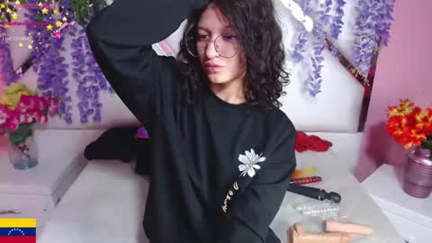 Snapshot of skinnyhorny_ chatting on 28, 12, 2024 SKINNYHORNY online show from 28, 12, 2024