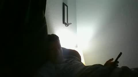 Snapshot of skinnymeat858205 chatting on 17, 11, 2025 skinnymeat858205 online show from 17, 11, 2025