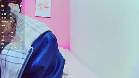 Karla  online show from 11, 2, 2025