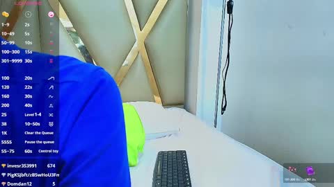 Karla  online show from 1, 3, 2025