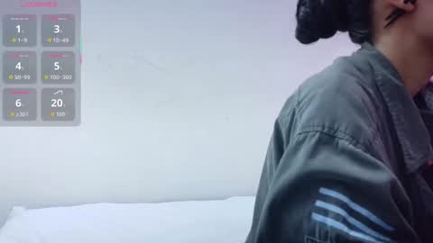 Karla  online show from 13, 11, 2025