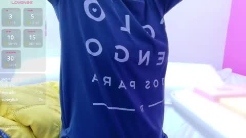 Snapshot of skinnyneighbour_ chatting on 15, 1, 2026 Karla online show from 15, 1, 2026