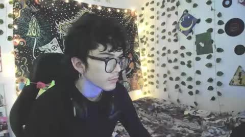 Snapshot of skiny_dann chatting on 26, 5, 2026 skiny_dann online show from 26, 5, 2026