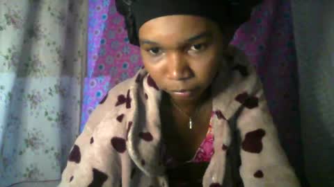 Snapshot of skinygirl2 chatting on 31, 7, 2026 skinygirl2 online show from 31, 7, 2026