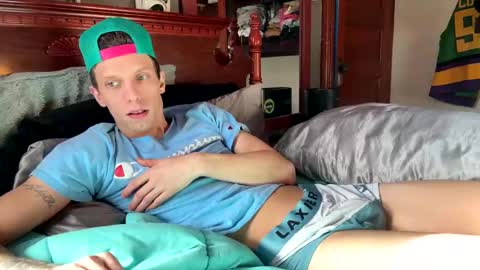 Snapshot of skittles933 chatting on 18, 2, 2025 Skittles online show from 18, 2, 2025