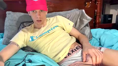 Snapshot of skittles933 chatting on 6, 3, 2025 Skittles online show from 6, 3, 2025