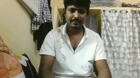 Snapshot of sklavepappu143 chatting on 23, 12, 2025 Indianslut1431 online show from 23, 12, 2025