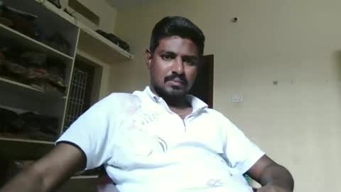 Snapshot of sklavepappu143 chatting on 3, 2, 2026 Indianslut1431 online show from 3, 2, 2026