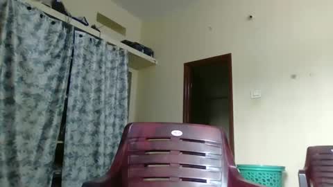 Snapshot of sklavepappu143 chatting on 2, 3, 2026 Indianslut1431 online show from 2, 3, 2026