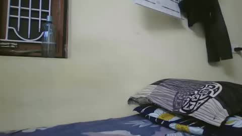 Snapshot of sklavepappu143 chatting on 21, 3, 2026 Indianslut1431 online show from 21, 3, 2026