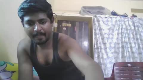 Snapshot of sklavepappu143 chatting on 16, 4, 2026 Indianslut1431 online show from 16, 4, 2026