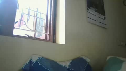 Snapshot of sklavepappu143 chatting on 16, 5, 2026 Indianslut1431 online show from 16, 5, 2026