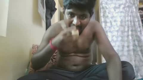 Snapshot of sklavepappu143 chatting on 26, 5, 2026 Indianslut1431 online show from 26, 5, 2026
