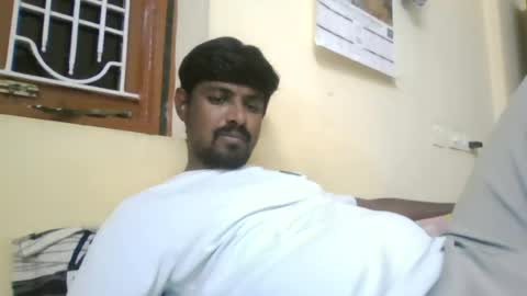 Snapshot of sklavepappu143 chatting on 13, 6, 2026 Indianslut1431 online show from 13, 6, 2026