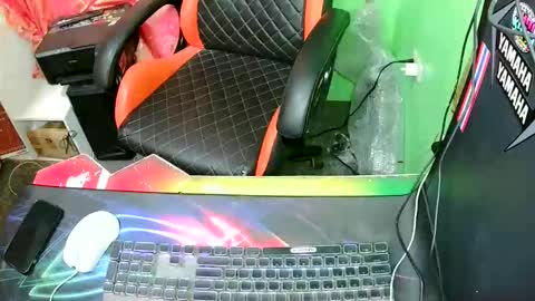 Snapshot of sky1441 chatting on 10, 4, 2026 sky1441 online show from 10, 4, 2026