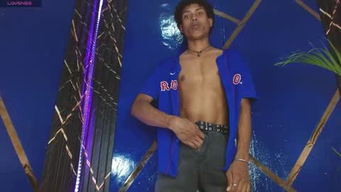 sky_walkerss online show from 13, 4, 2026