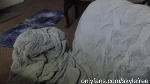 SKYLE   online show from 2, 12, 2024