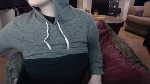 SKYLE   online show from 10, 2, 2025