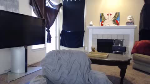 SKYLE   online show from 10, 3, 2025