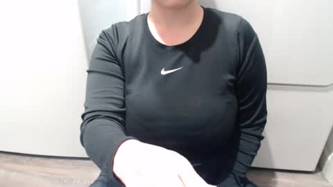 SKYLE   online show from 26, 6, 2026