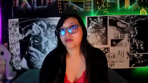 Snapshot of skye_bluee_ chatting on 19, 10, 2025 skye_bluee_ online show from 19, 10, 2025