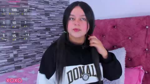 Snapshot of skyhotgirl chatting on 4, 3, 2025 Sky online show from 4, 3, 2025