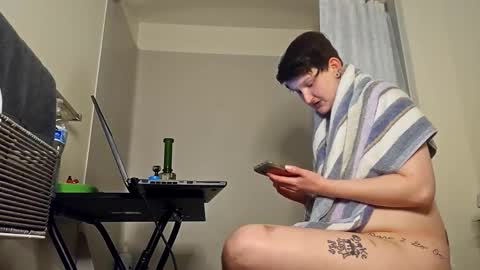 Skyisacutie online show from 1, 12, 2025