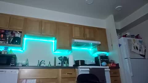 Snapshot of skyisacutie chatting on 7, 3, 2026 Skyisacutie online show from 7, 3, 2026