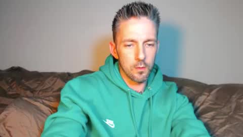 Snapshot of skylarrgrey chatting on 9, 5, 2026 SkylarGrey online show from 9, 5, 2026