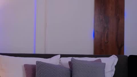 SkylarSpark online show from 4, 10, 2025