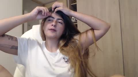 Snapshot of skyler1195 chatting on 17, 1, 2025 Skyler online show from 17, 1, 2025