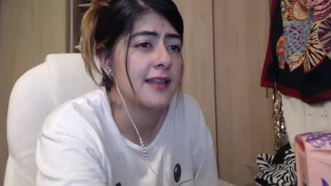 Snapshot of skyler1195 chatting on 1, 2, 2025 Skyler online show from 1, 2, 2025