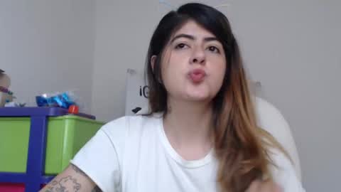 Snapshot of skyler1195 chatting on 16, 2, 2025 Skyler online show from 16, 2, 2025