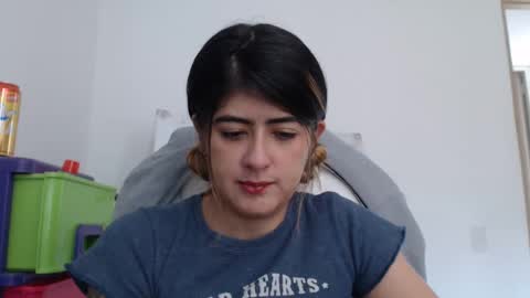 Snapshot of skyler1195 chatting on 18, 2, 2025 Skyler online show from 18, 2, 2025