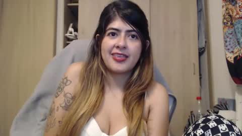 Snapshot of skyler1195 chatting on 22, 2, 2025 Skyler online show from 22, 2, 2025